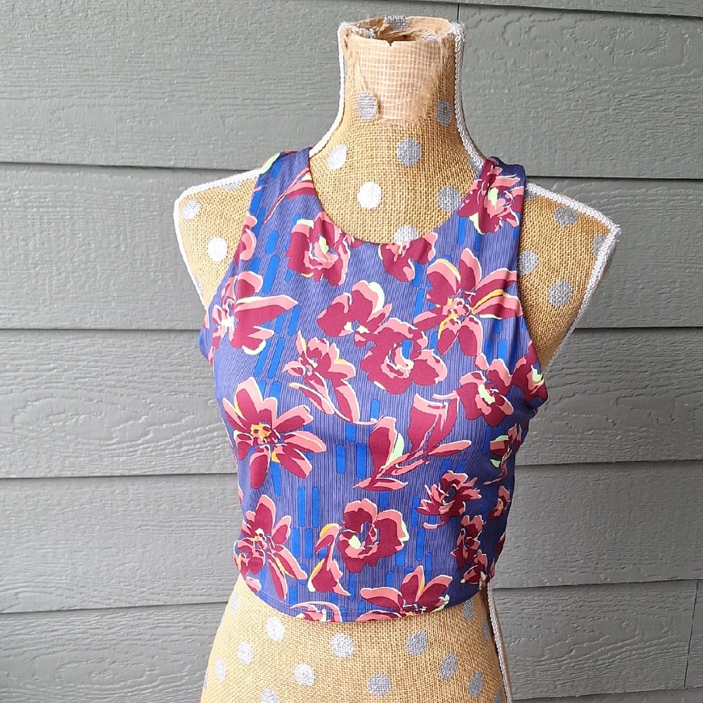 Athleta Conscious Cropped Tank/Longline Bralette Sz Large Purple Red Floral